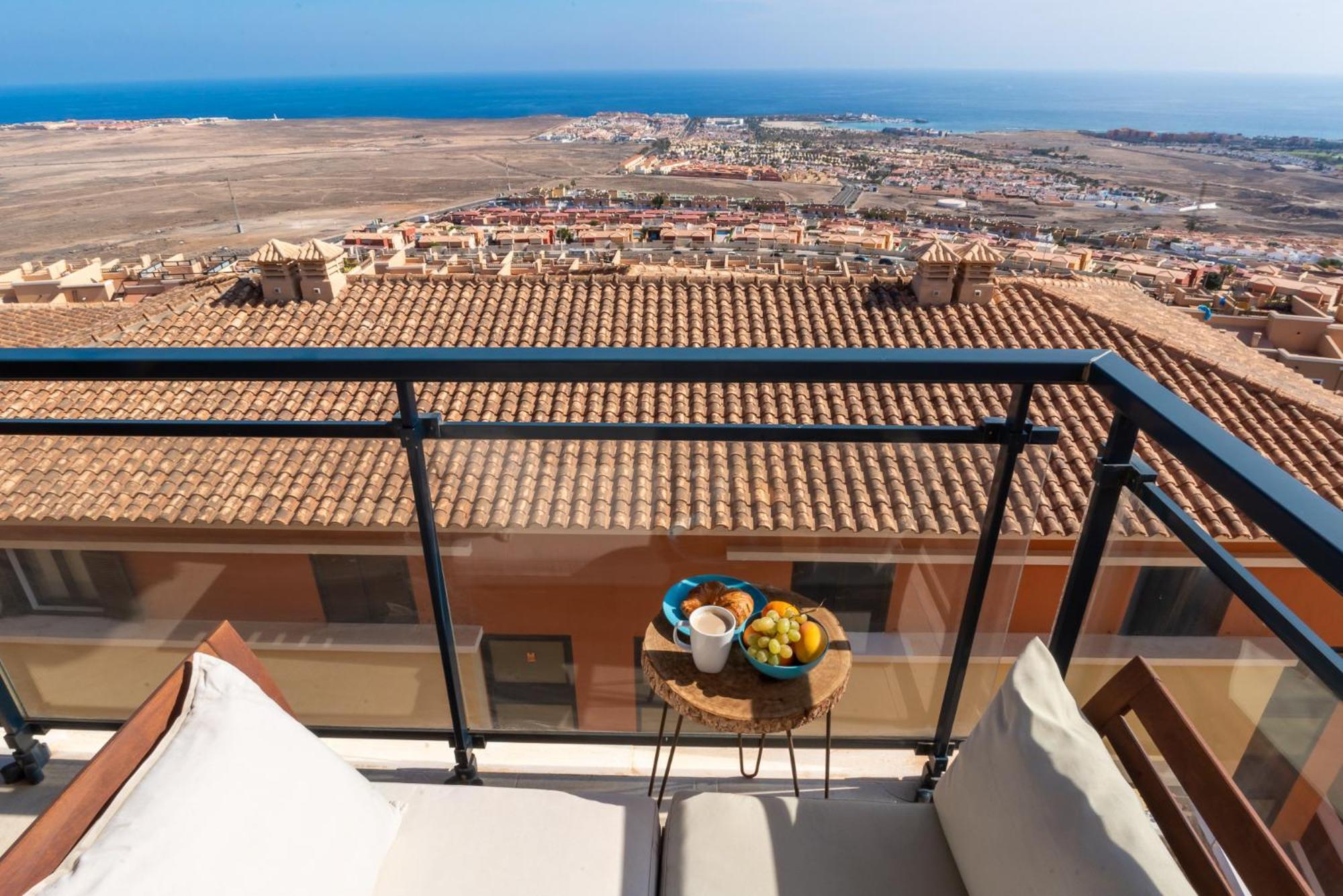 Lucky Thirteen - Apartment With Ocean View 칼레타데푸스테 외부 사진